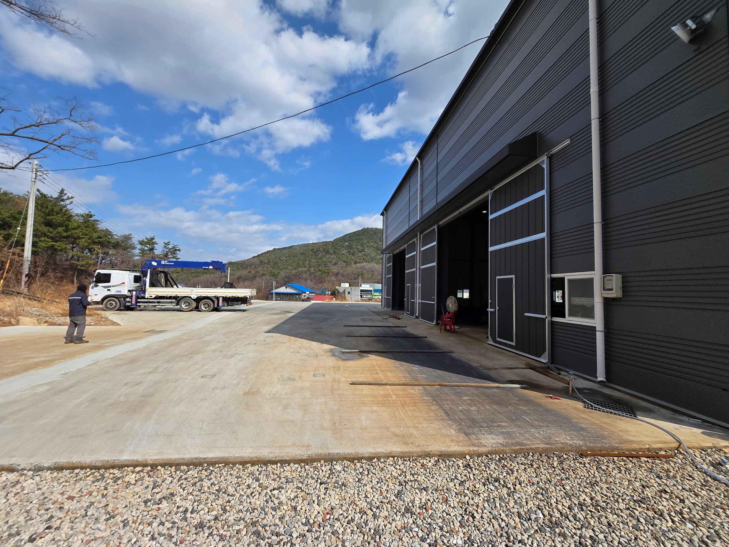 SL Steel 야적장 전경